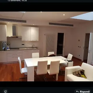 Appartamento Montebello, Bologna